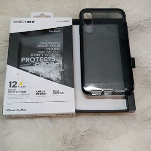 NWOT phone case for iPhone Xs Max with FlexShock
